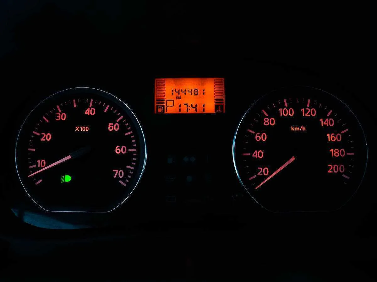 Nissan Almera