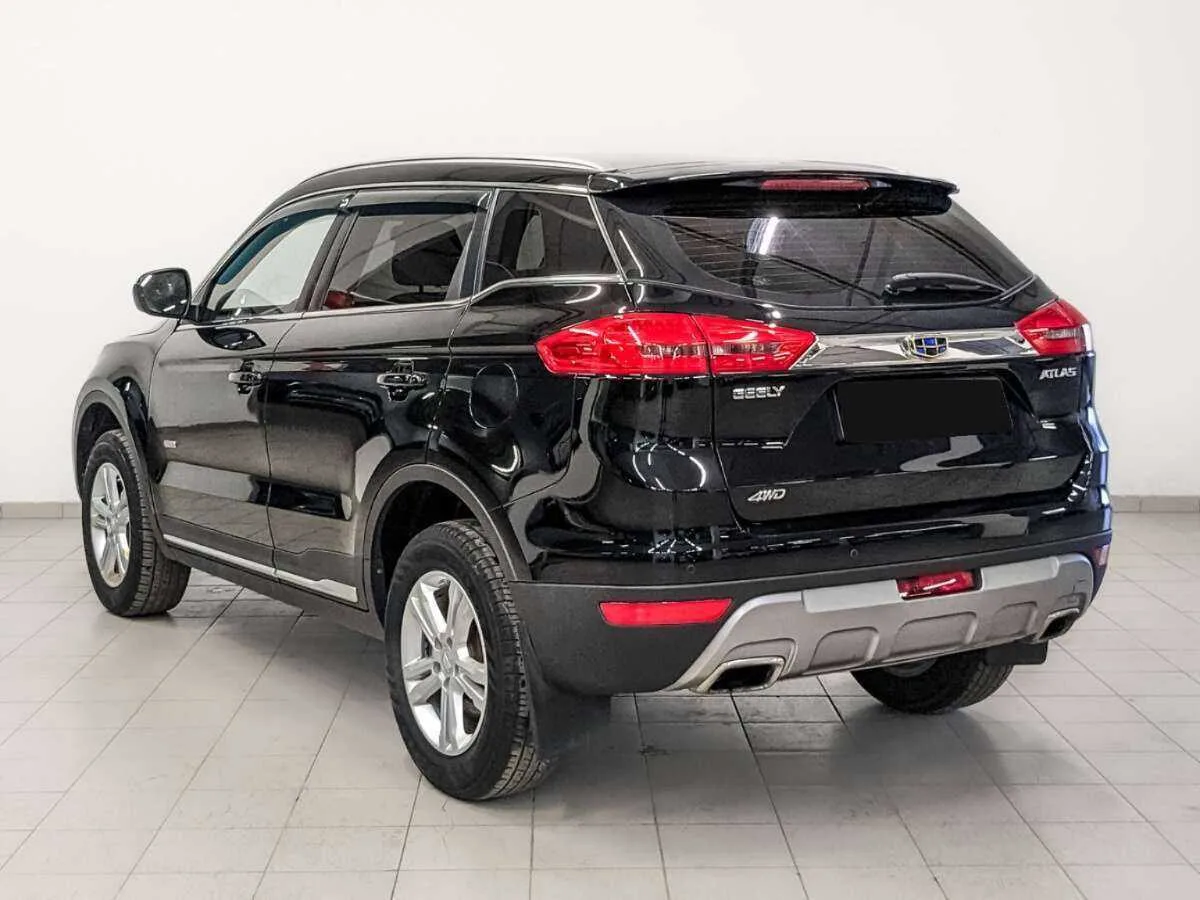Geely Atlas