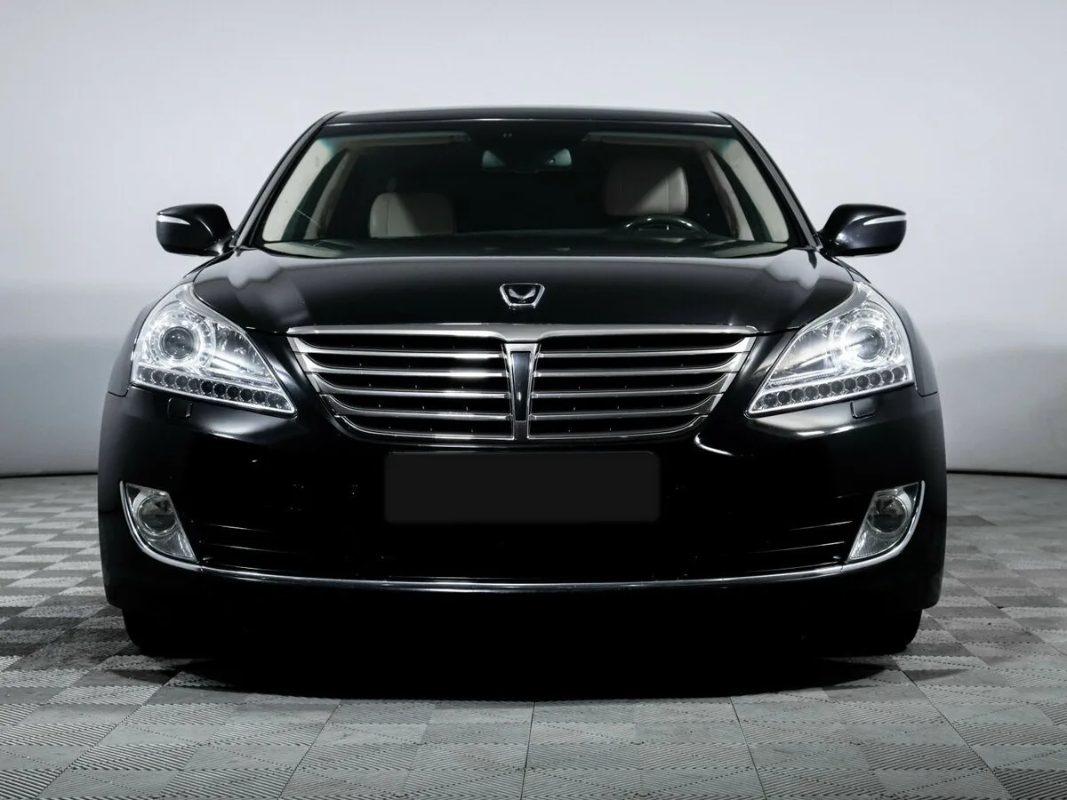 Hyundai Equus