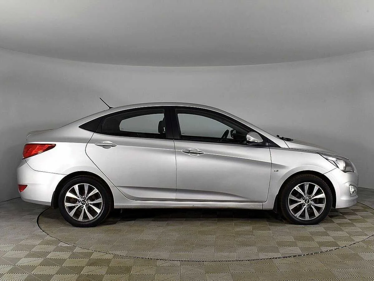 Hyundai Solaris
