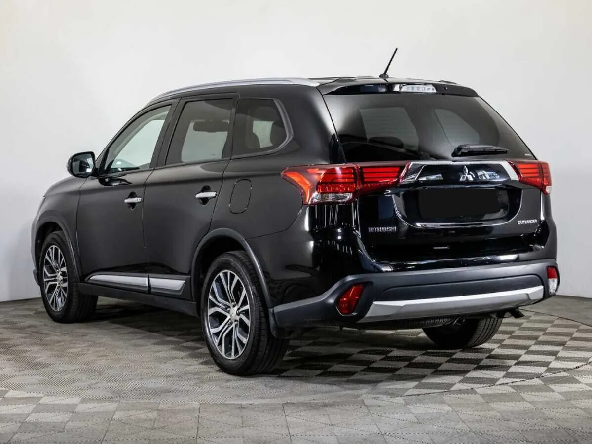 Mitsubishi Outlander