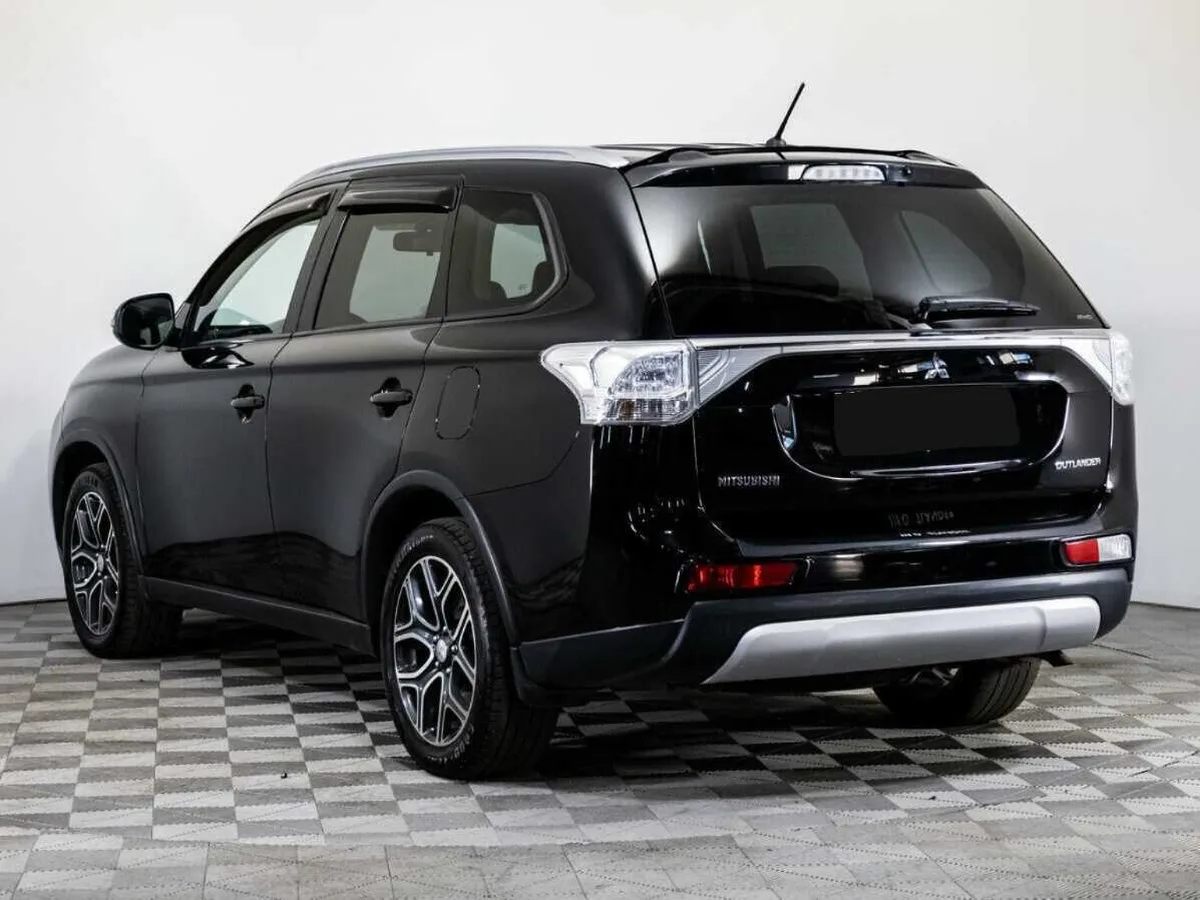 Mitsubishi Outlander