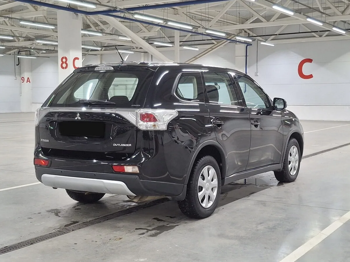 Mitsubishi Outlander
