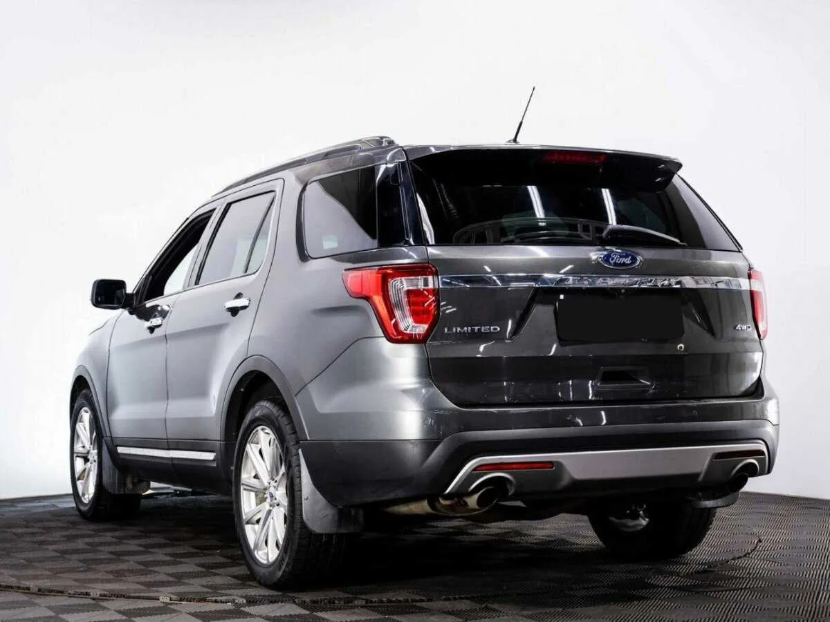 Ford Explorer