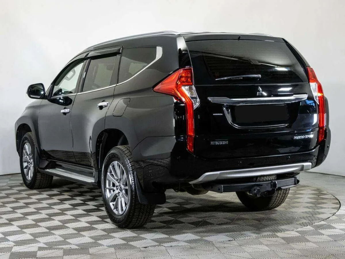Mitsubishi Pajero Sport