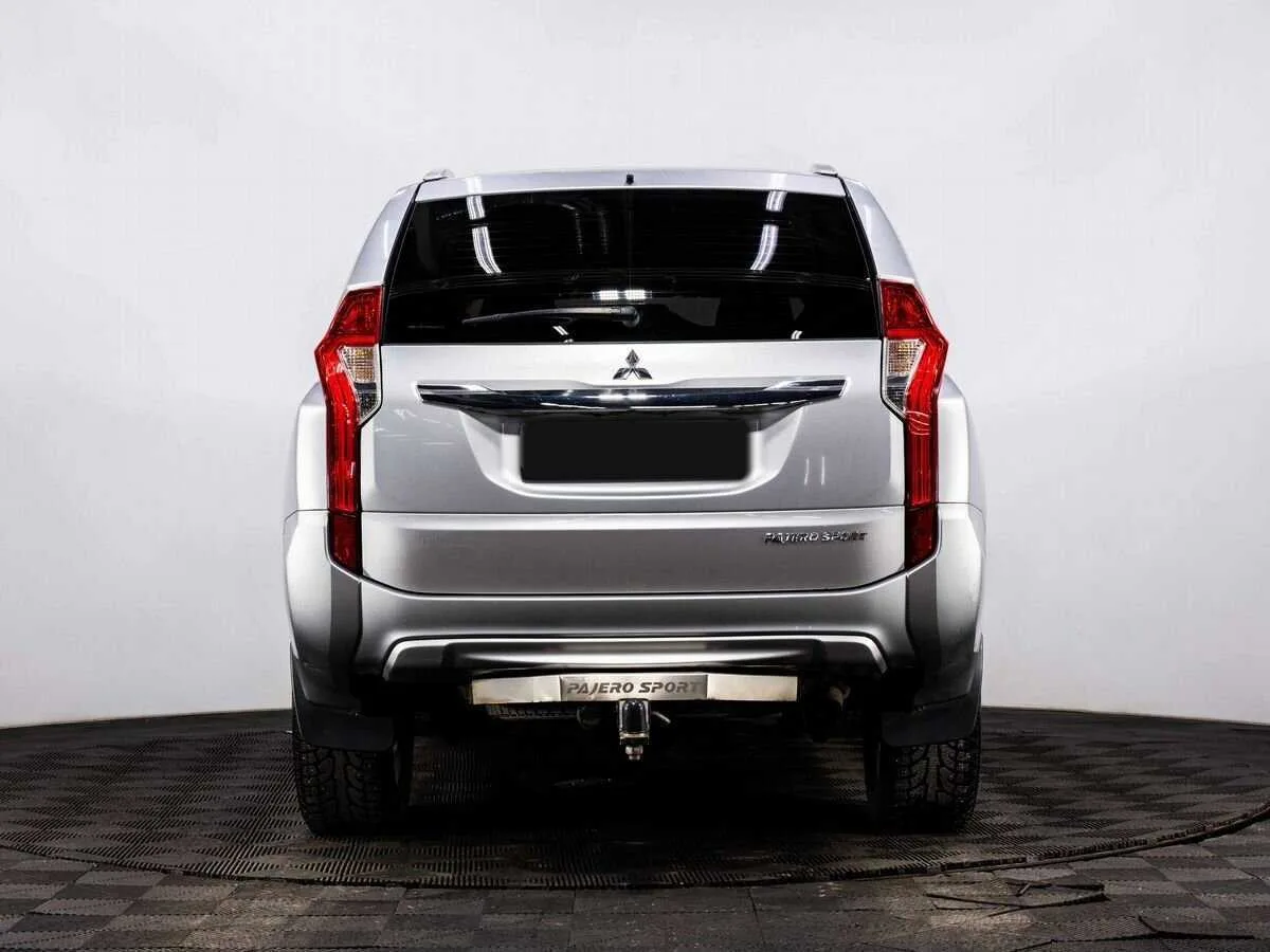 Mitsubishi Pajero Sport