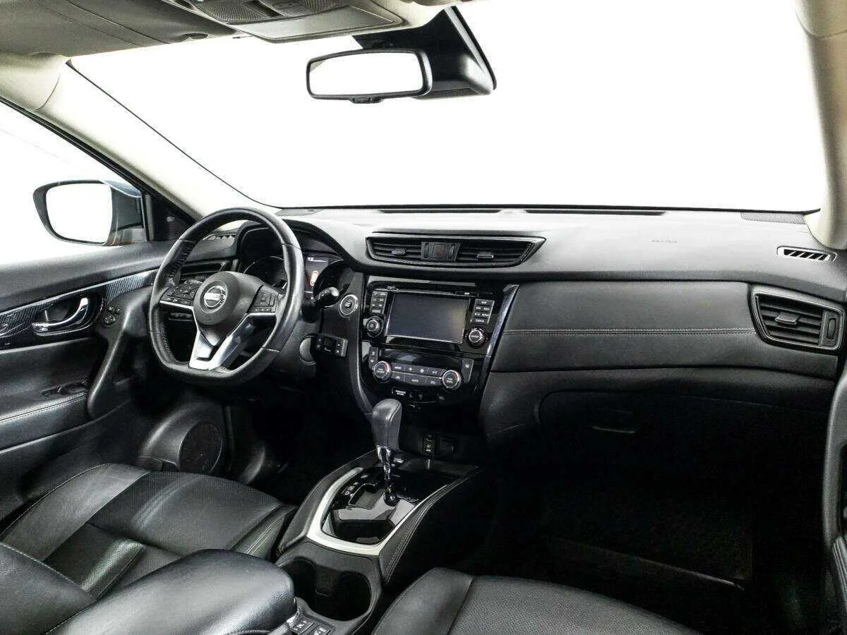 Nissan X Trail