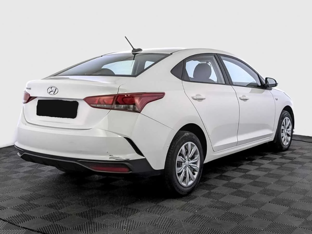 Hyundai Solaris