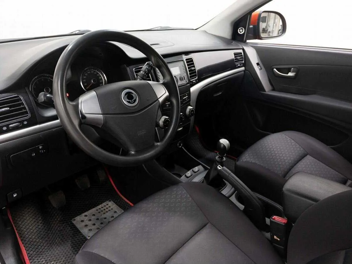 SsangYong Actyon