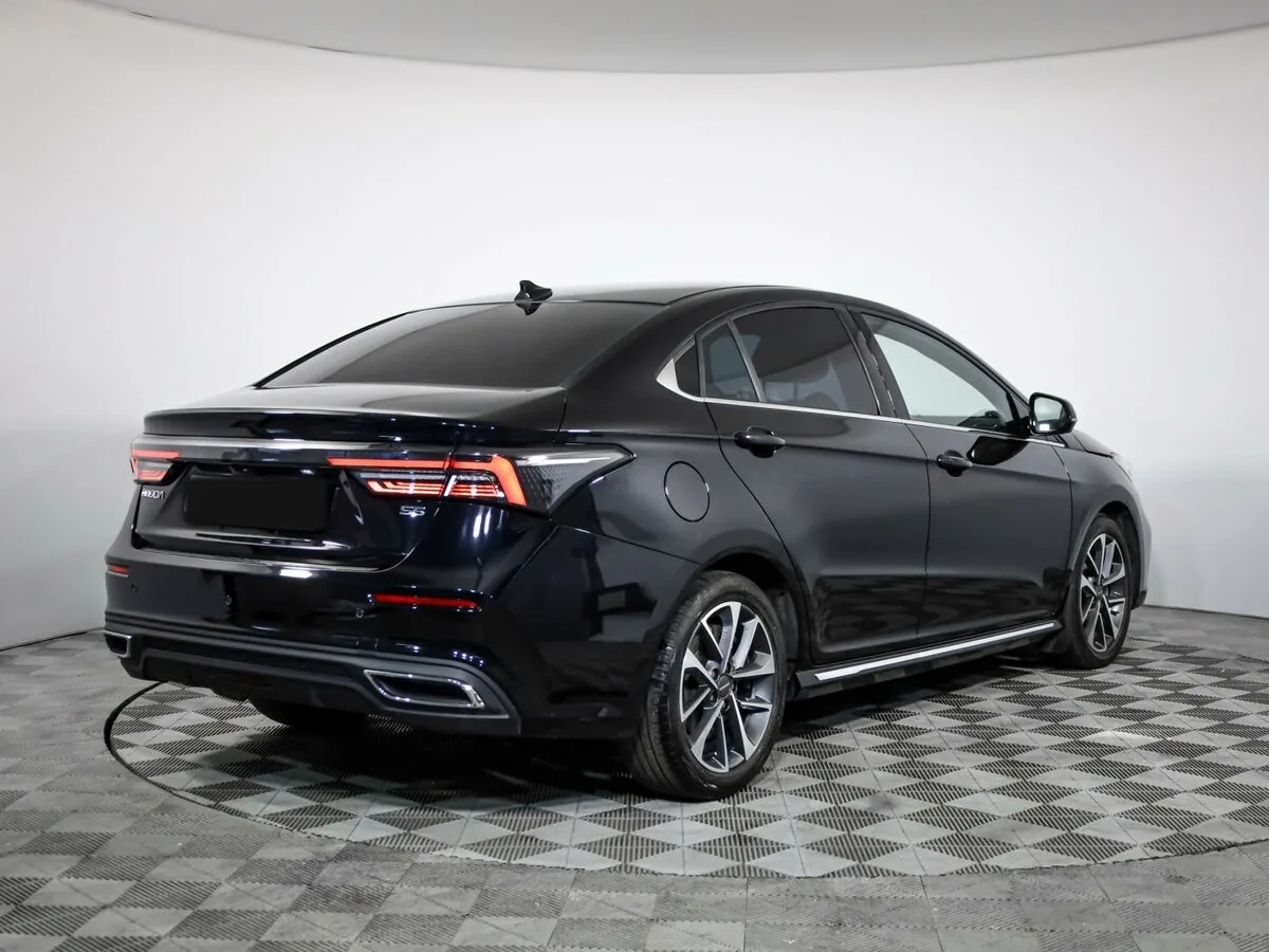 Omoda S5