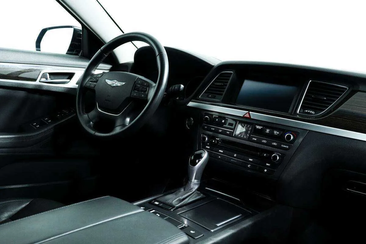 Hyundai Genesis