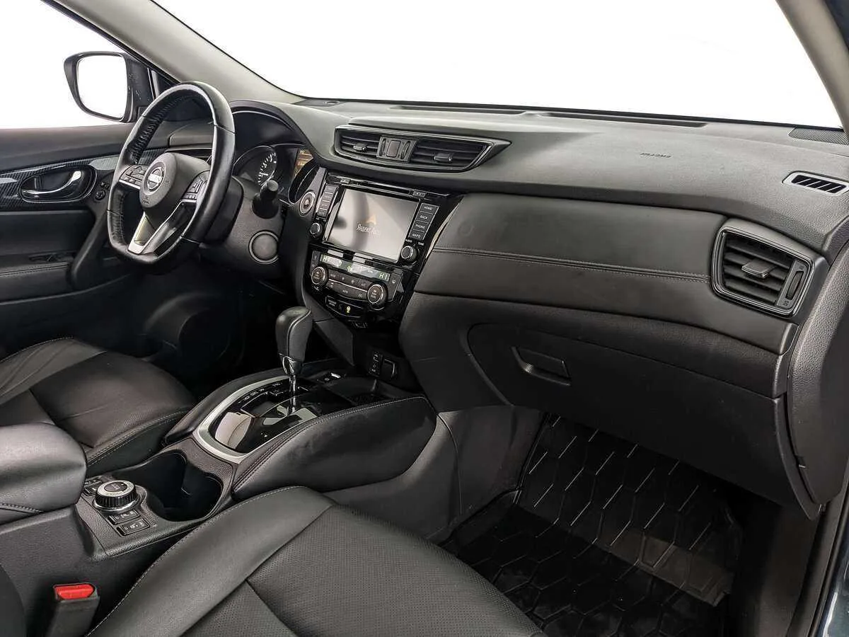 Nissan X Trail