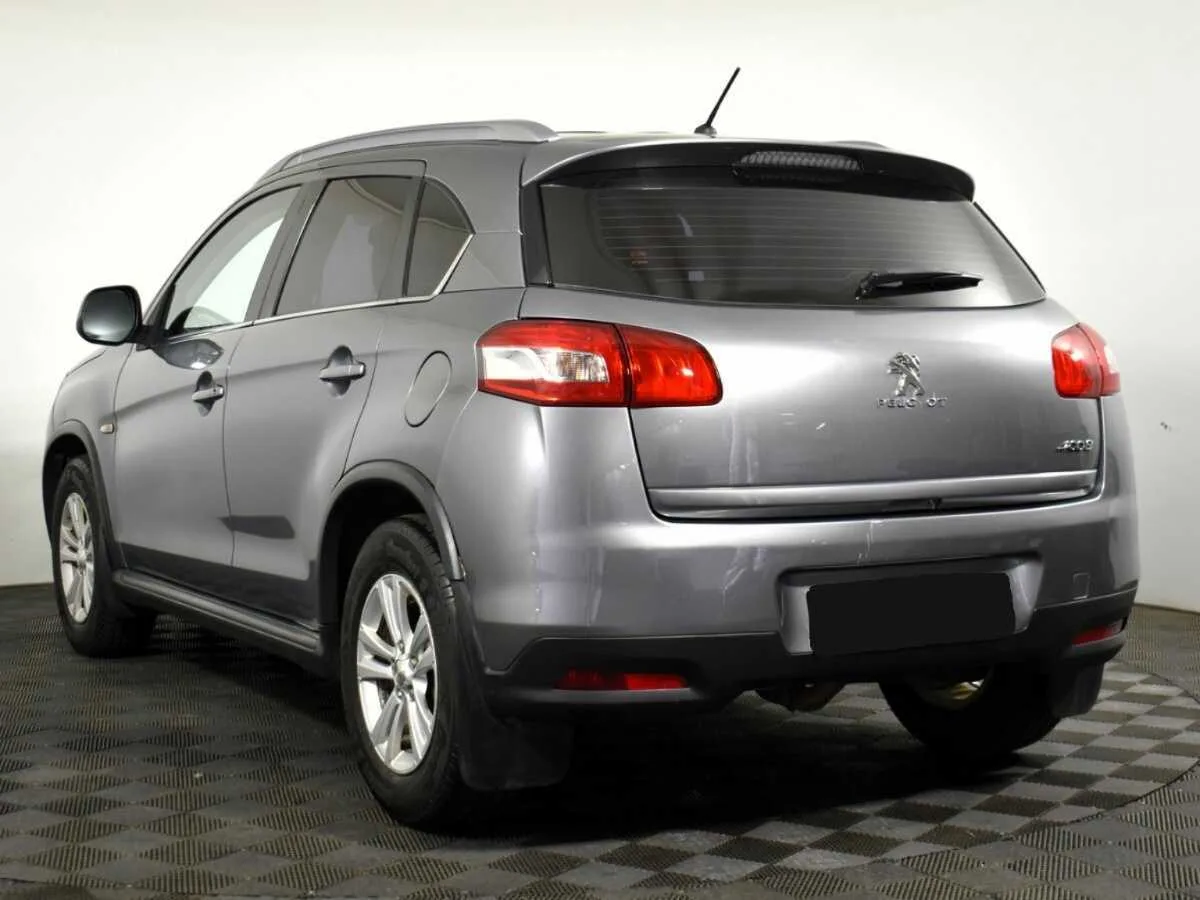 Peugeot 4008