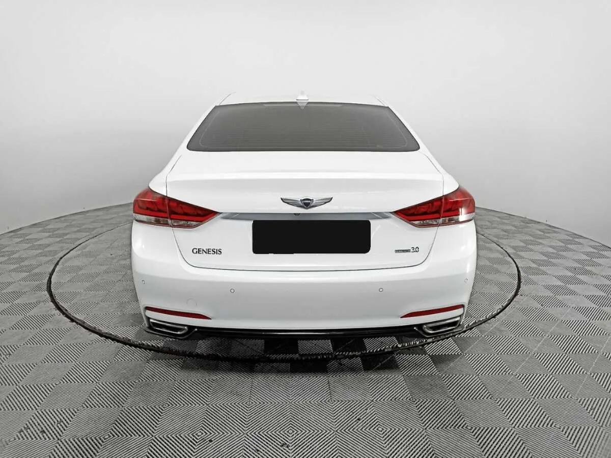 Hyundai Genesis