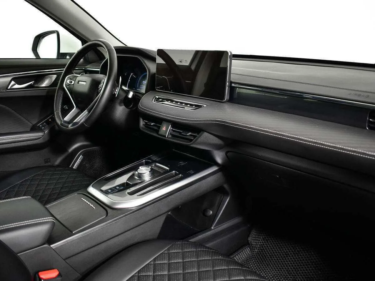 Haval Jolion