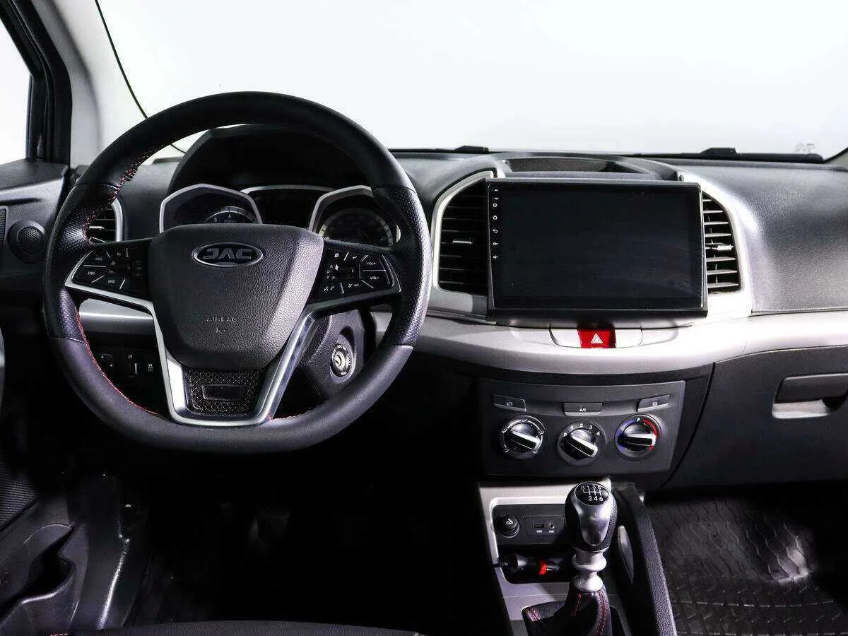 JAC S3