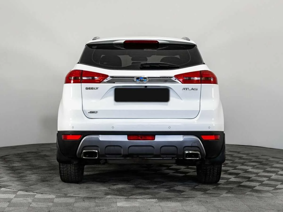 Geely Atlas