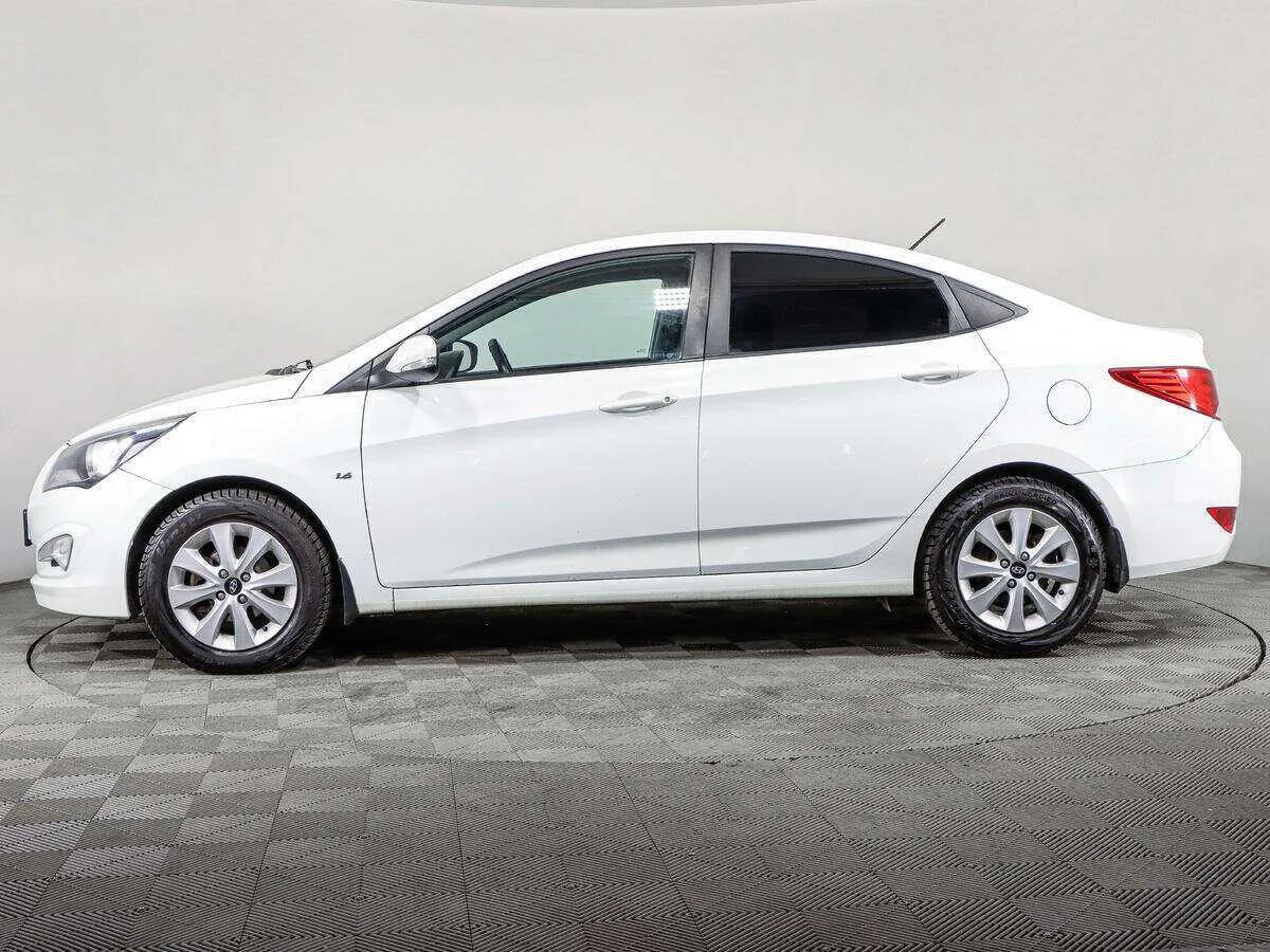 Hyundai Solaris