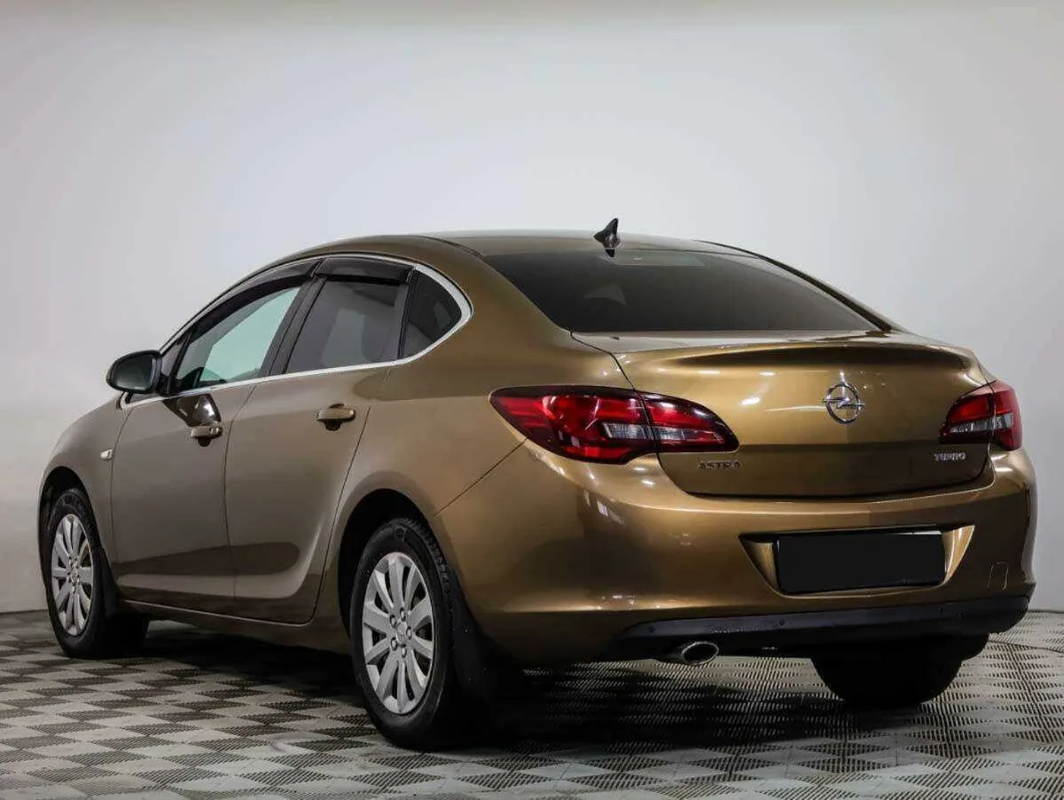 Opel Astra
