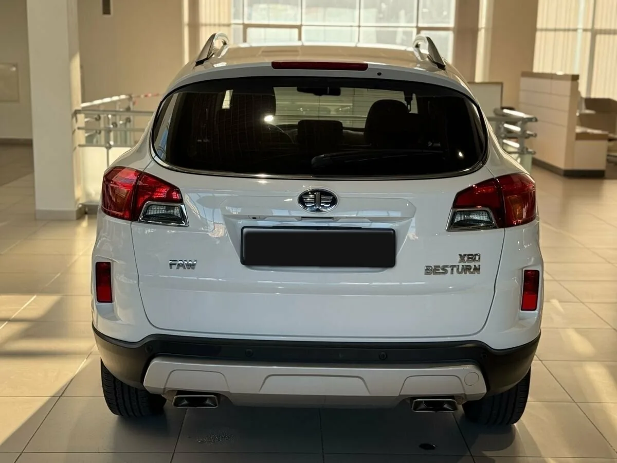 FAW Besturn X80