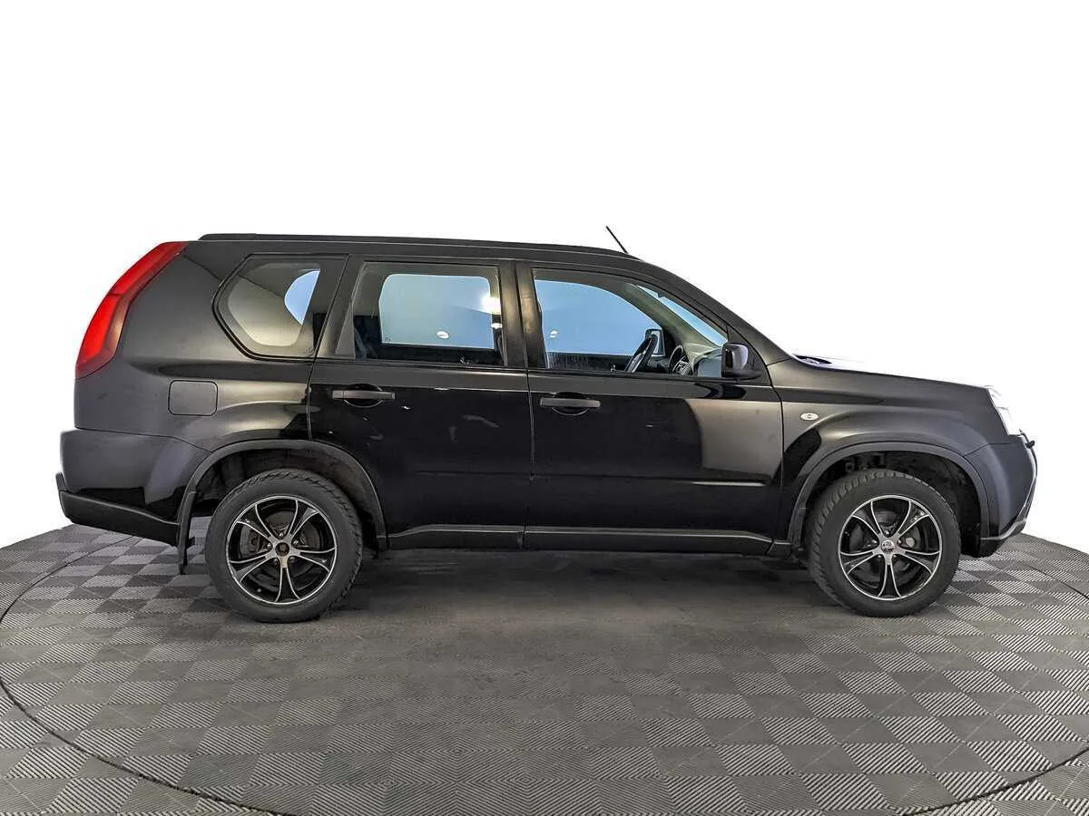 Nissan X Trail