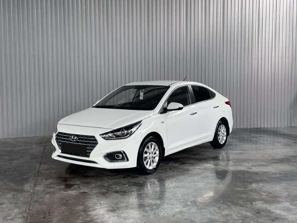 Hyundai Solaris