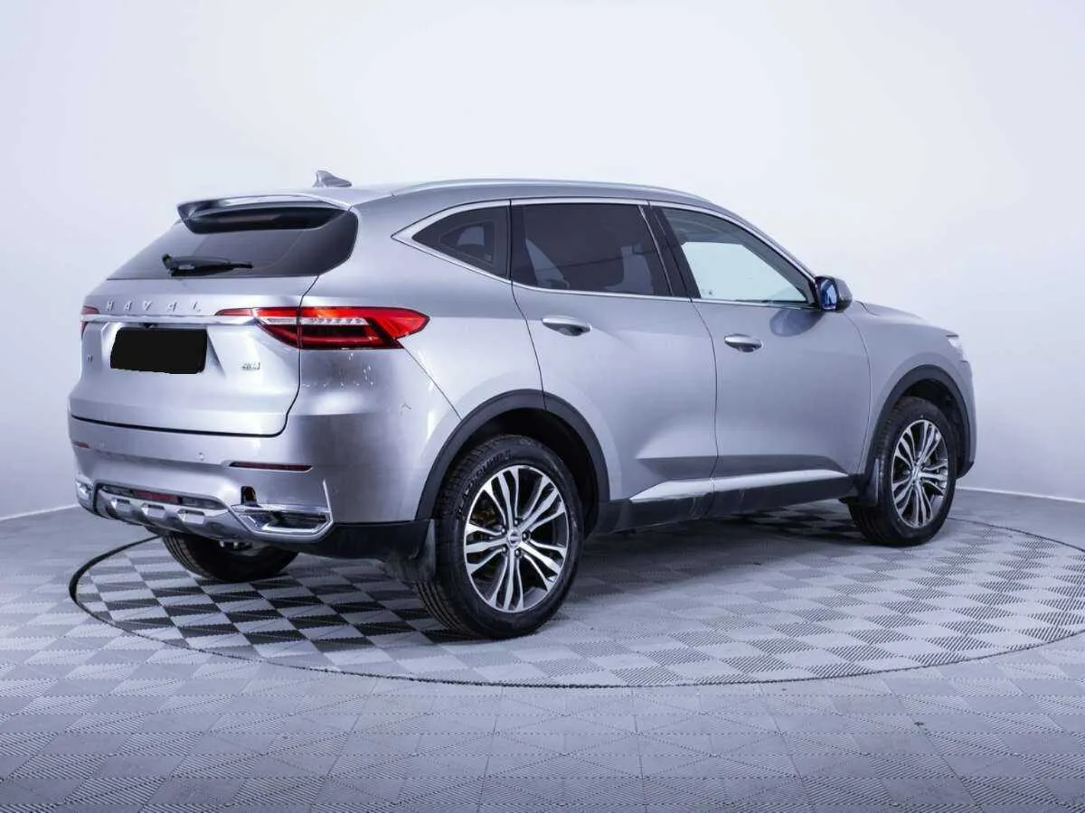 Haval F7