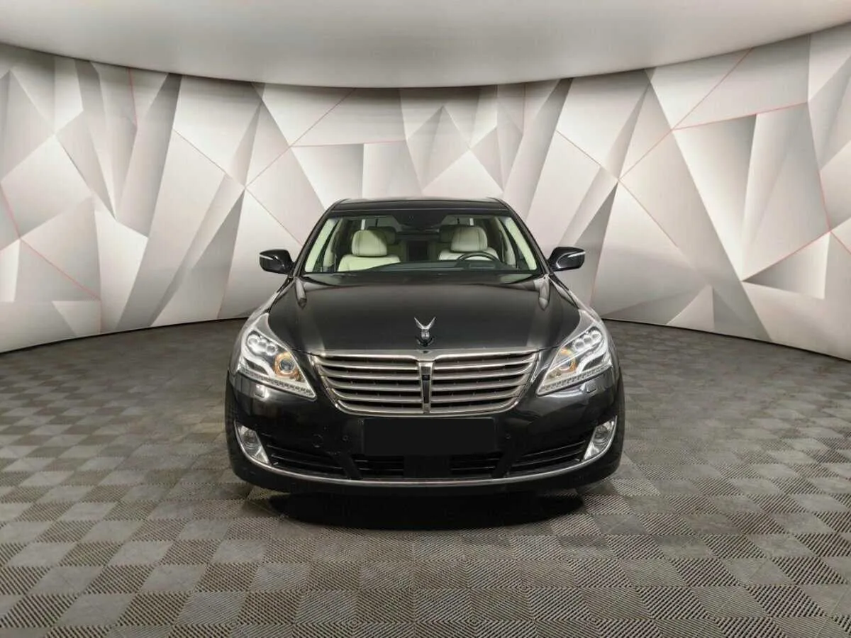 Hyundai Equus