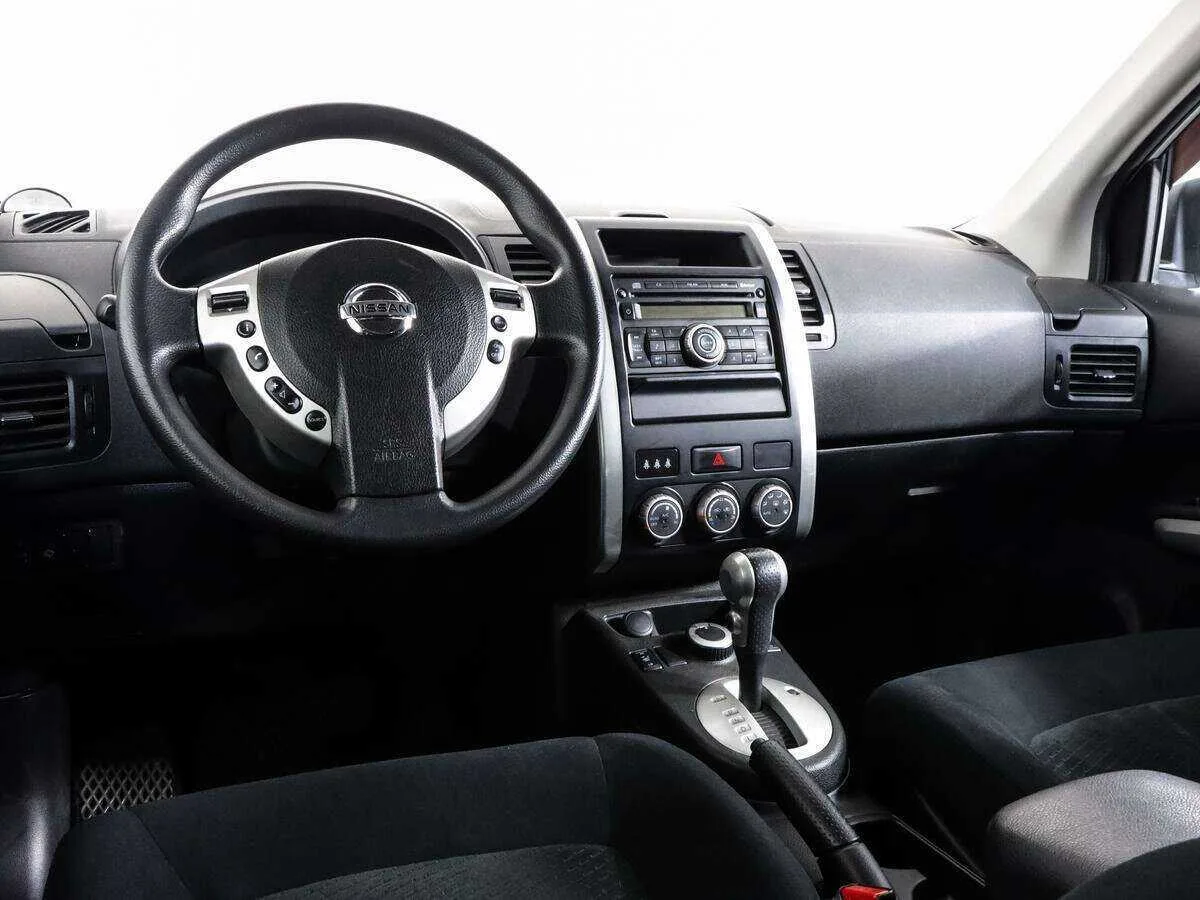 Nissan X Trail