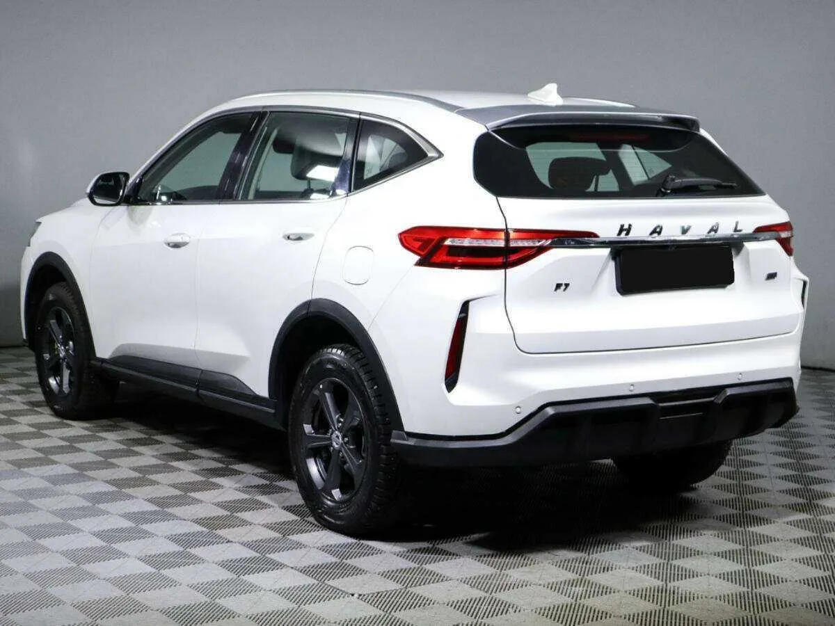 Haval F7