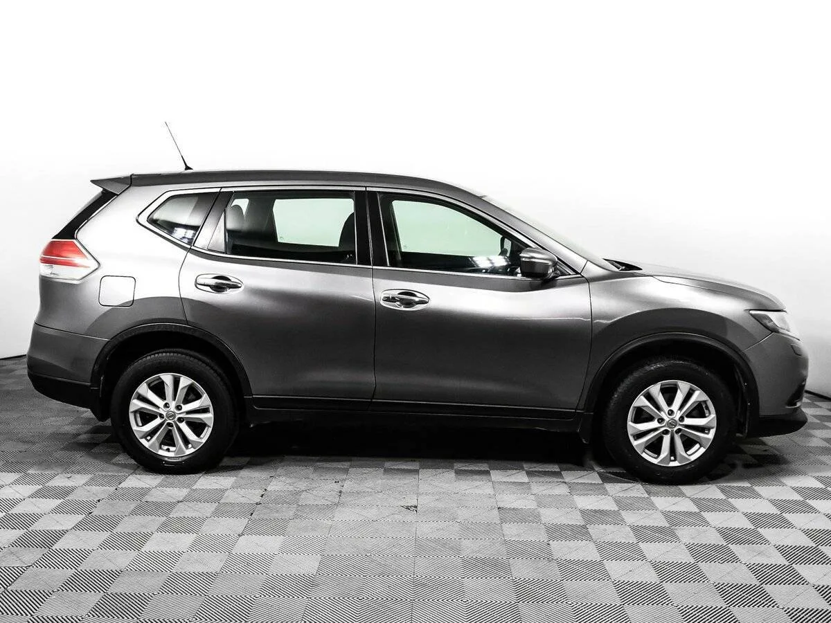 Nissan X Trail