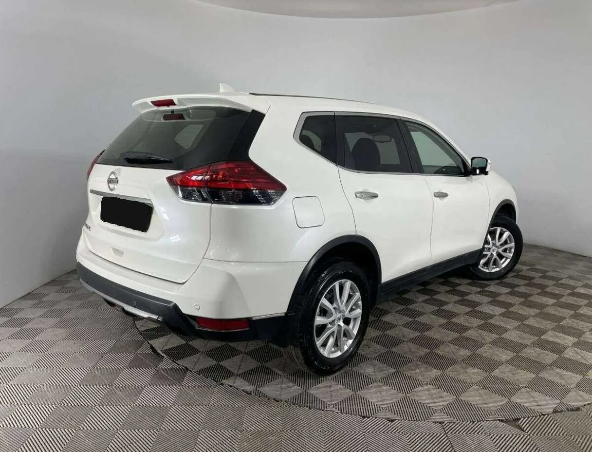 Nissan X Trail