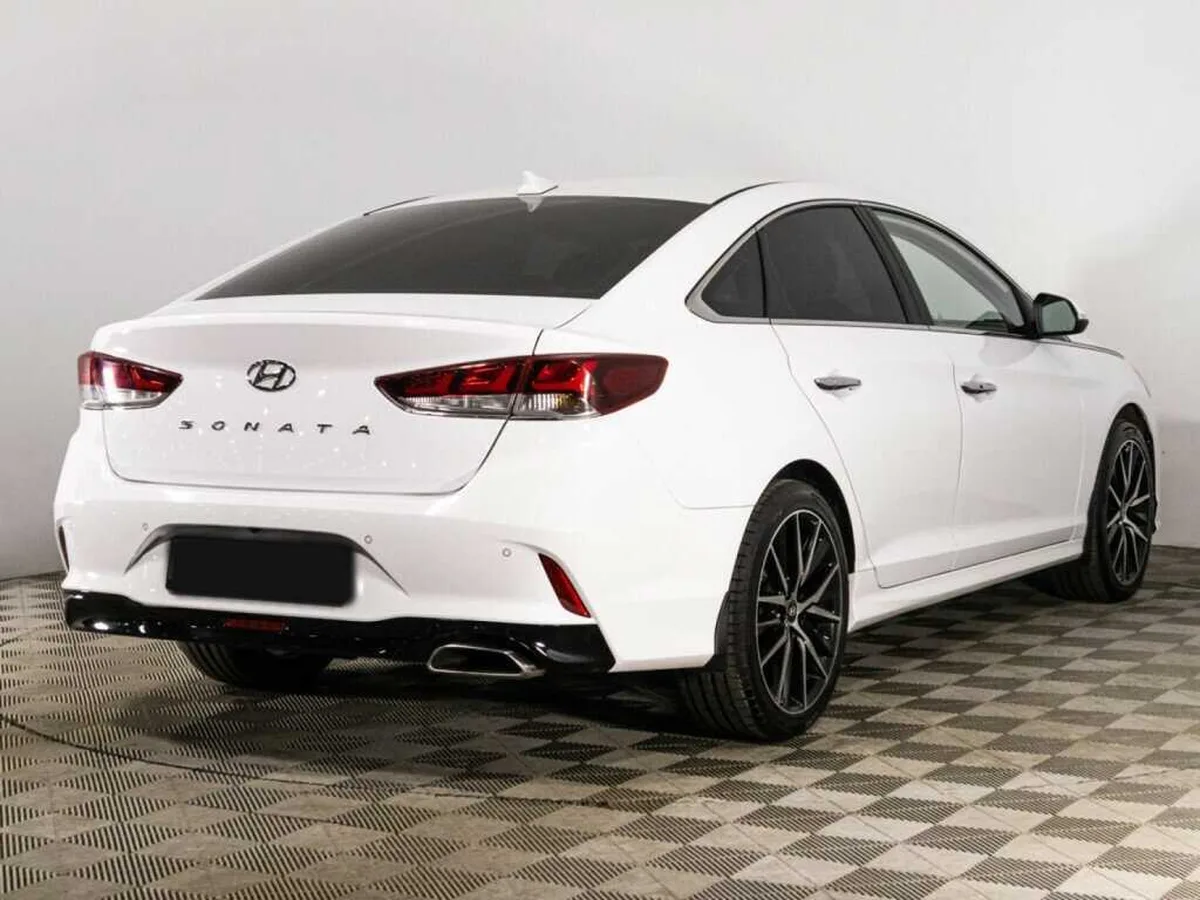 Hyundai Sonata
