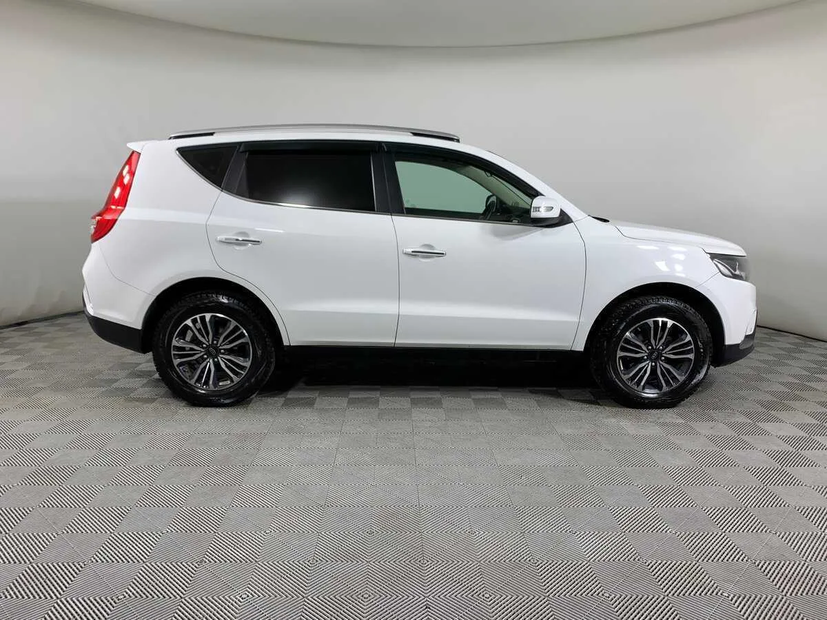 Geely Emgrand X7