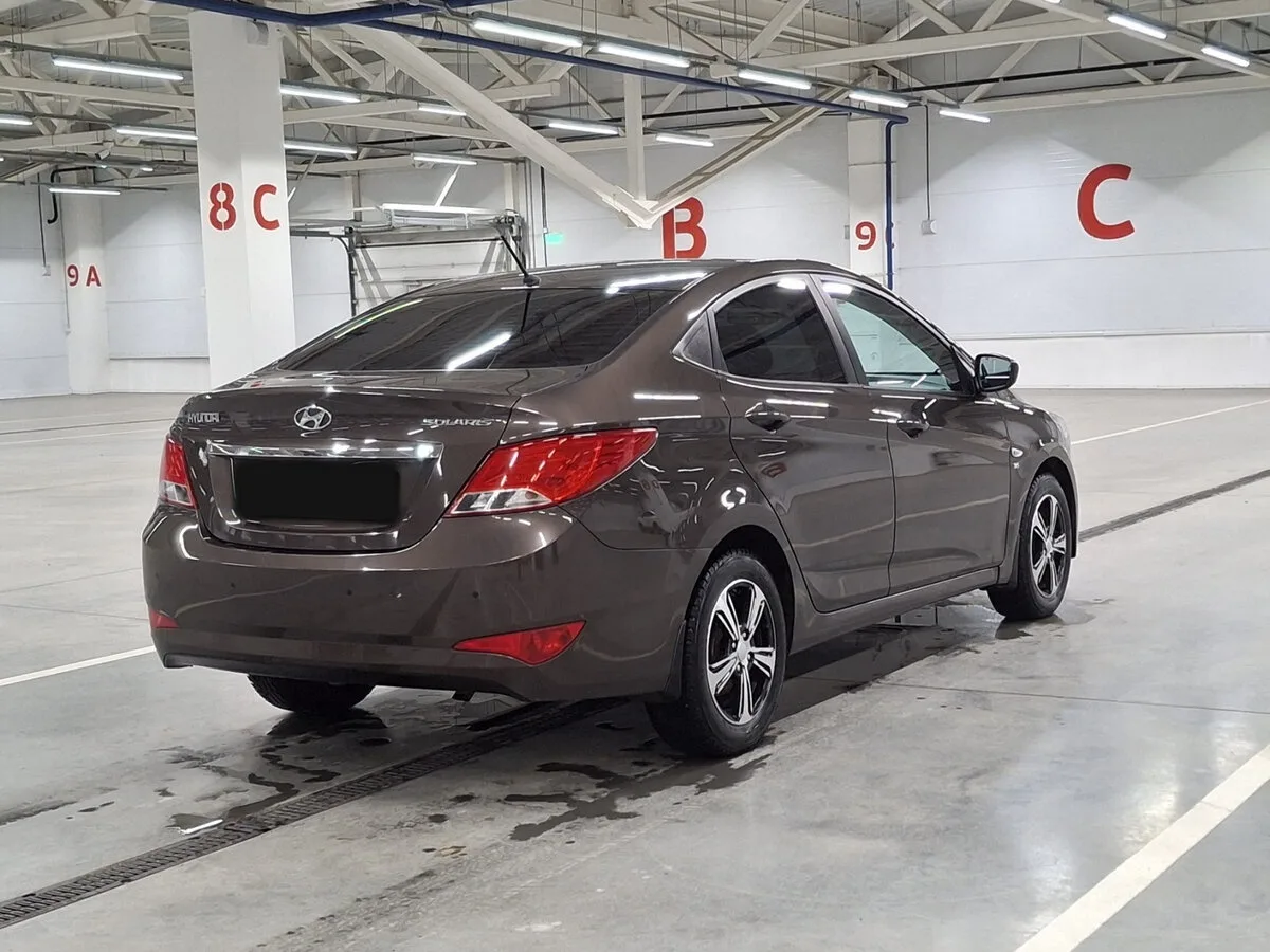 Hyundai Solaris