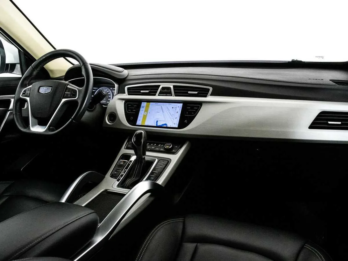 Geely Atlas