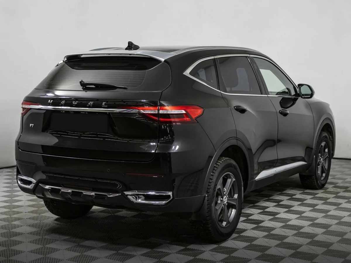 Haval F7