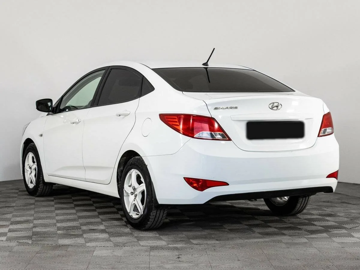Hyundai Solaris