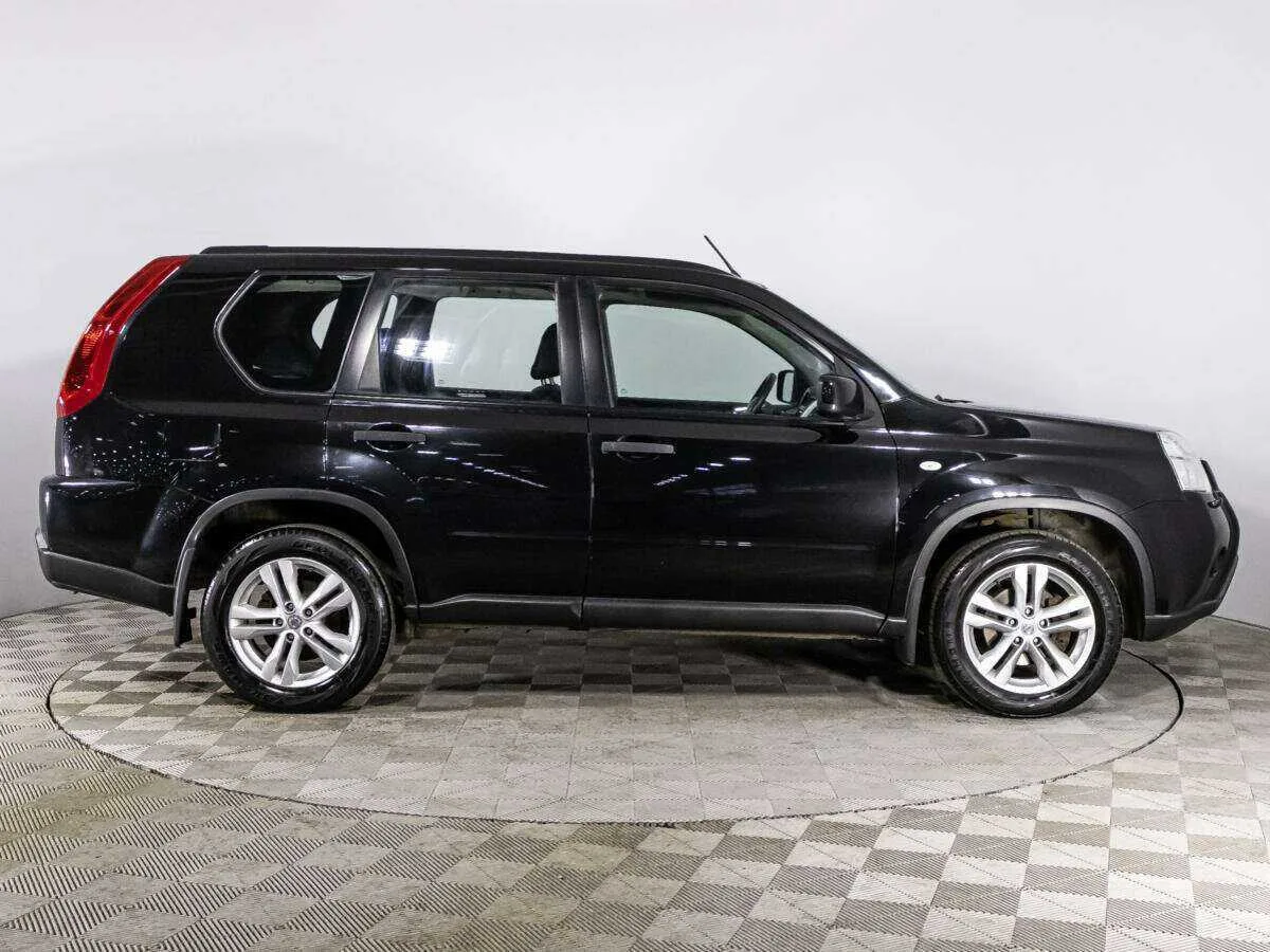 Nissan X Trail