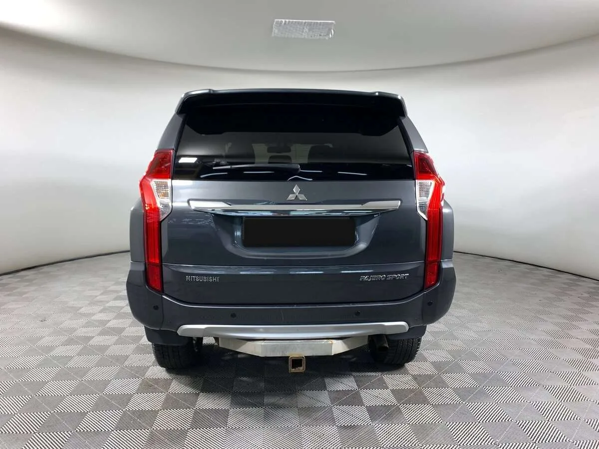Mitsubishi Pajero Sport