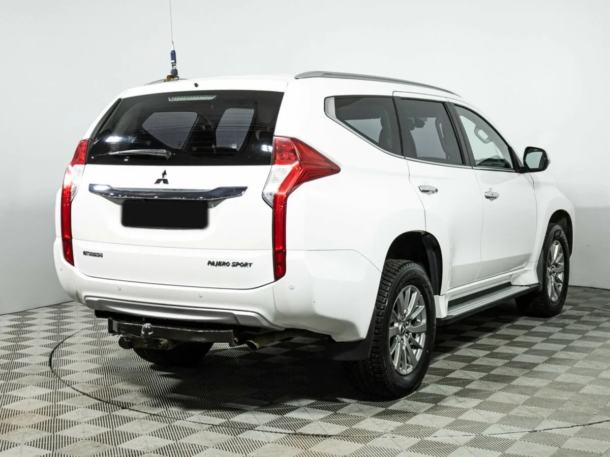 Mitsubishi Pajero Sport