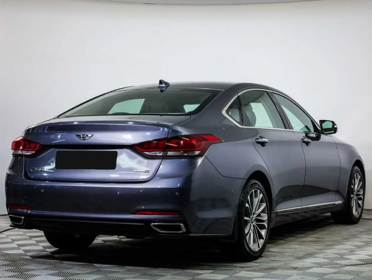Hyundai Genesis