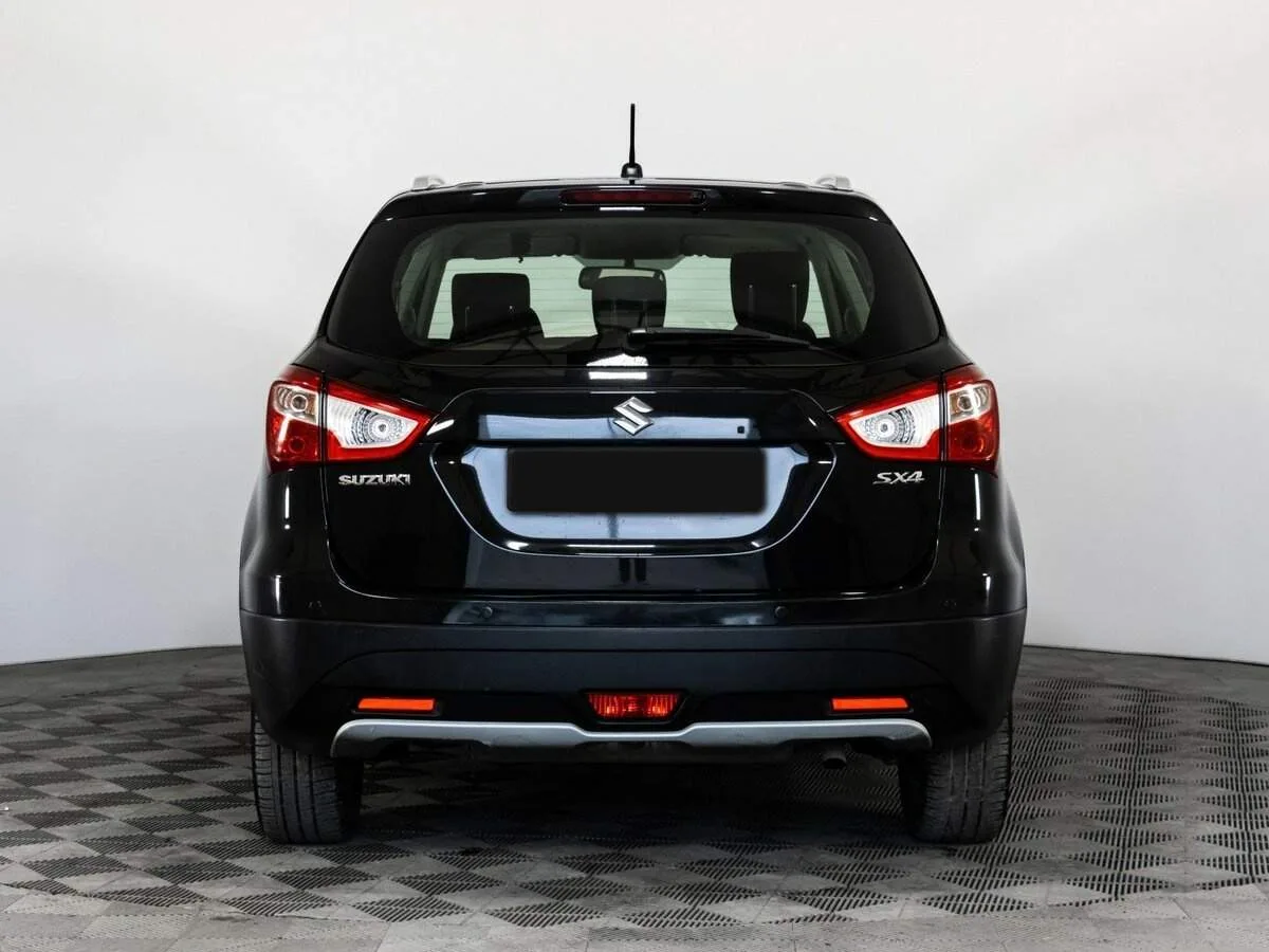 Suzuki SX4