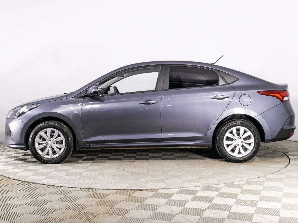 Hyundai Solaris
