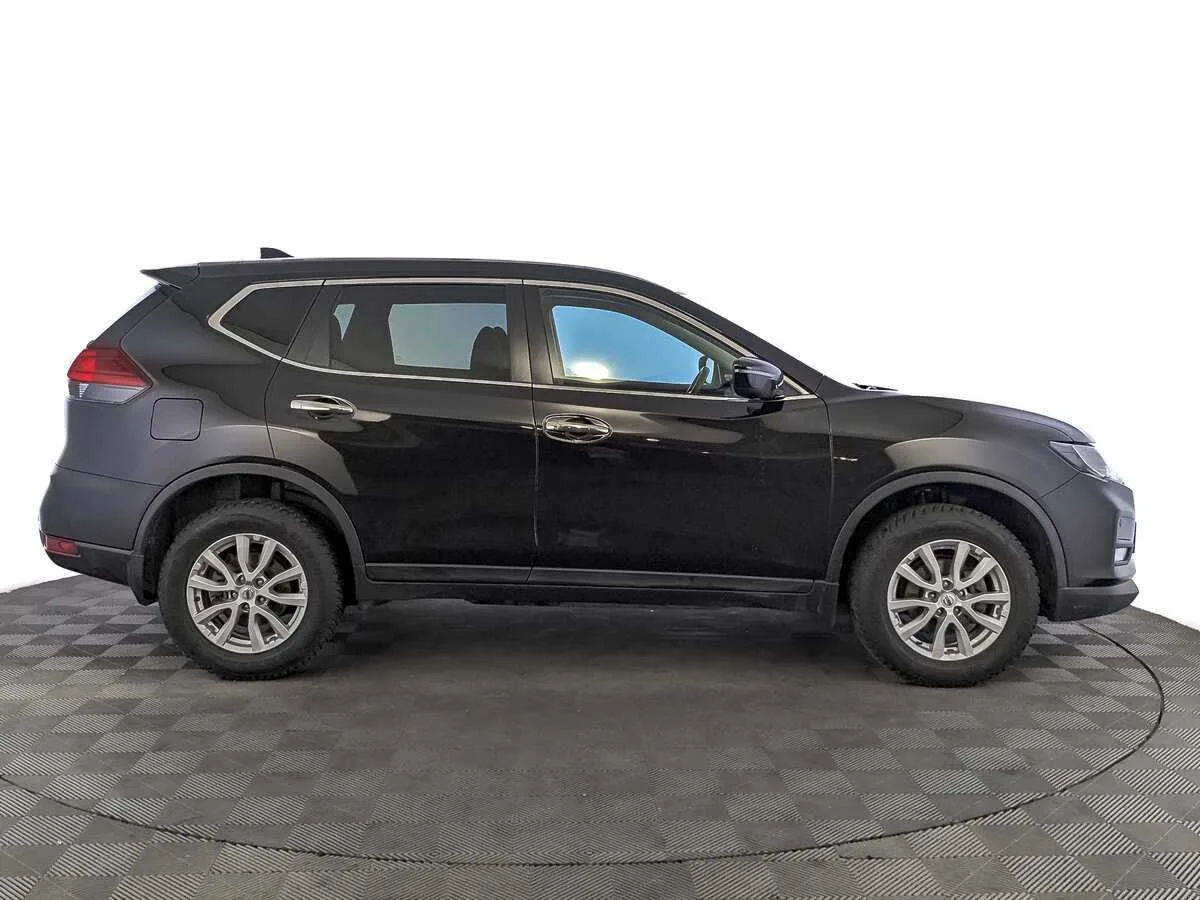 Nissan X Trail