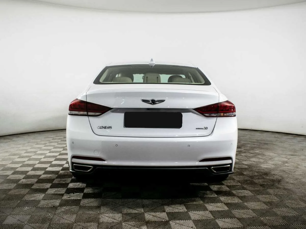 Hyundai Genesis