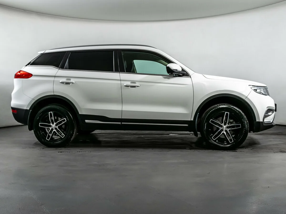 Geely Atlas