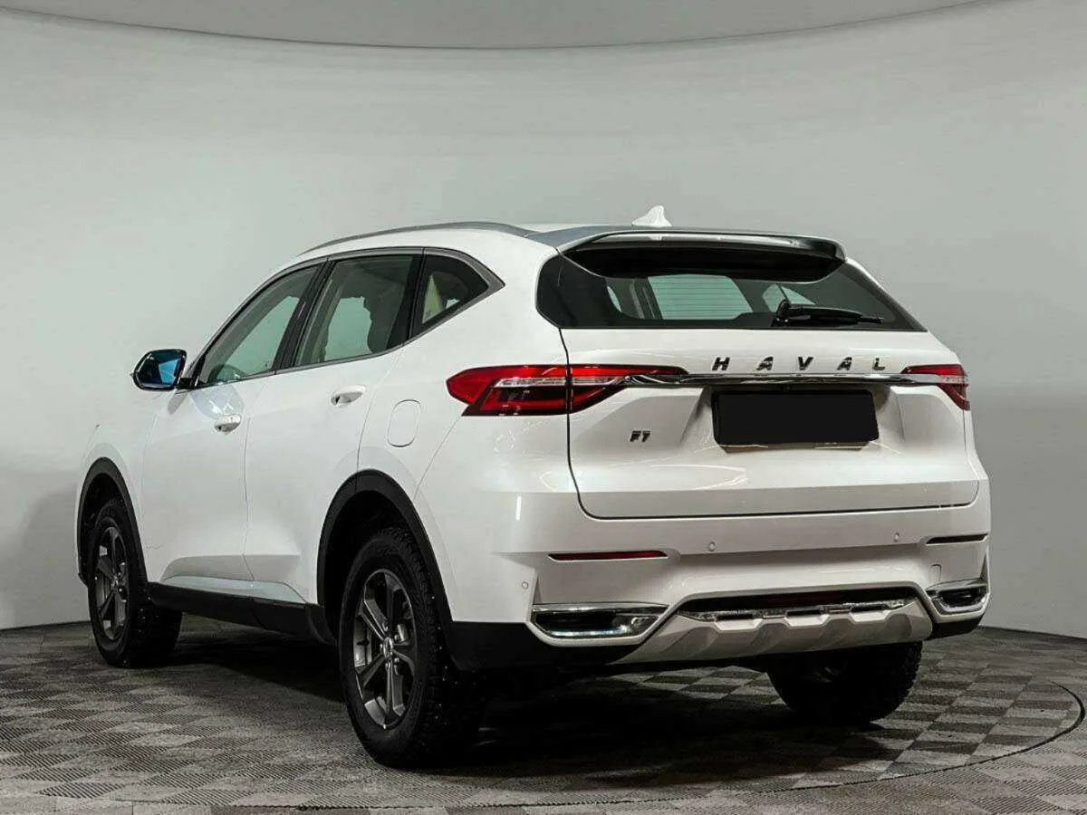 Haval F7