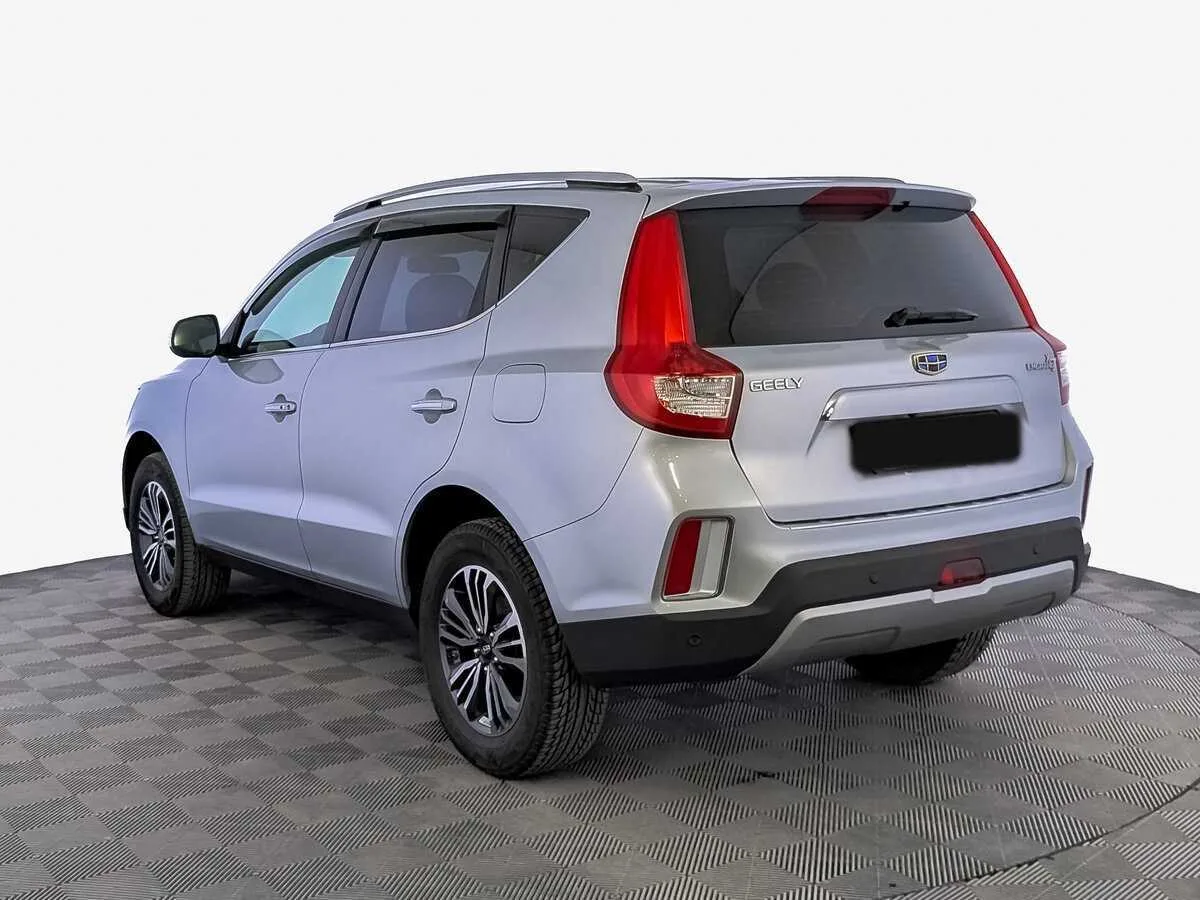 Geely Emgrand X7