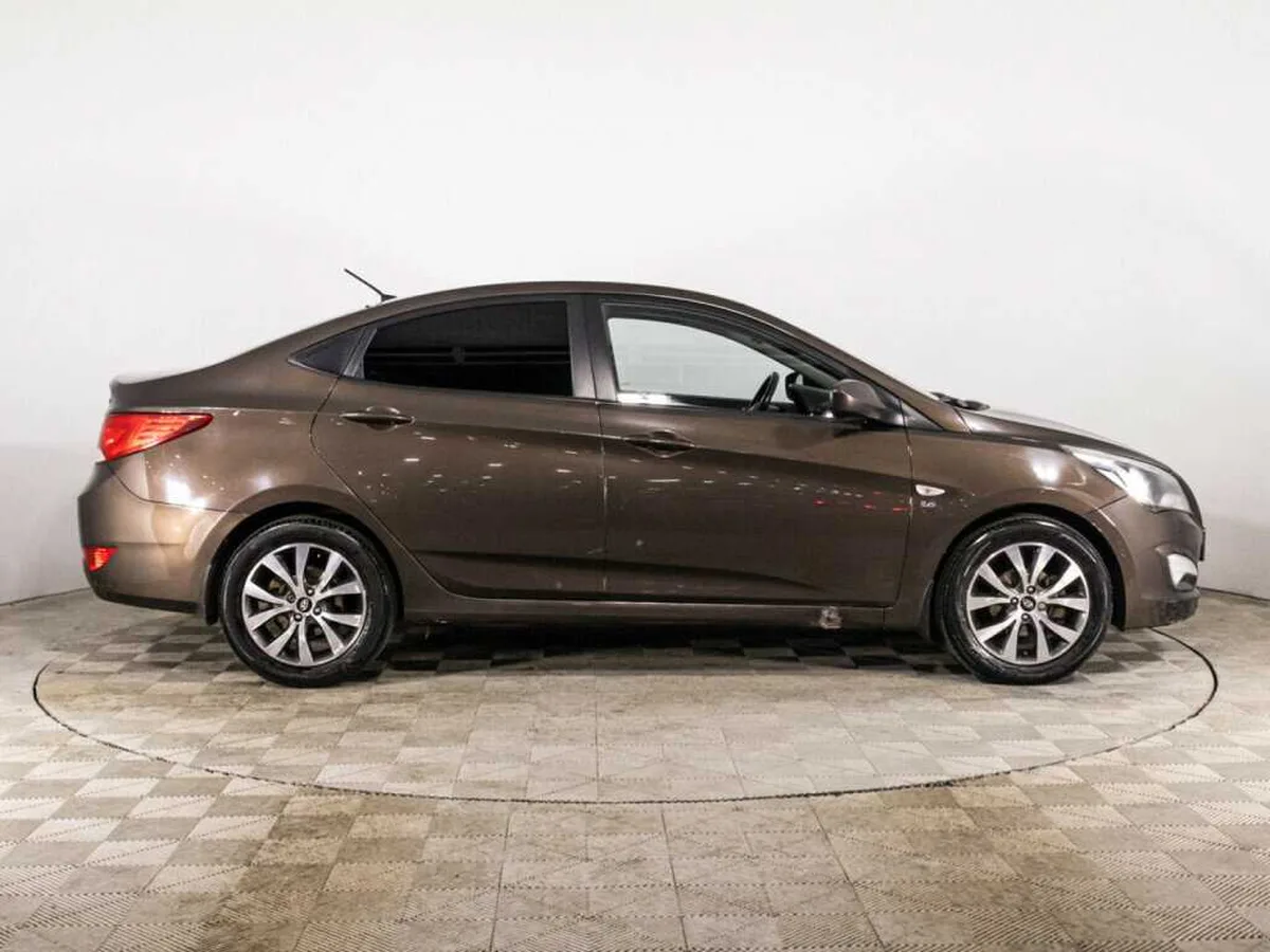 Hyundai Solaris